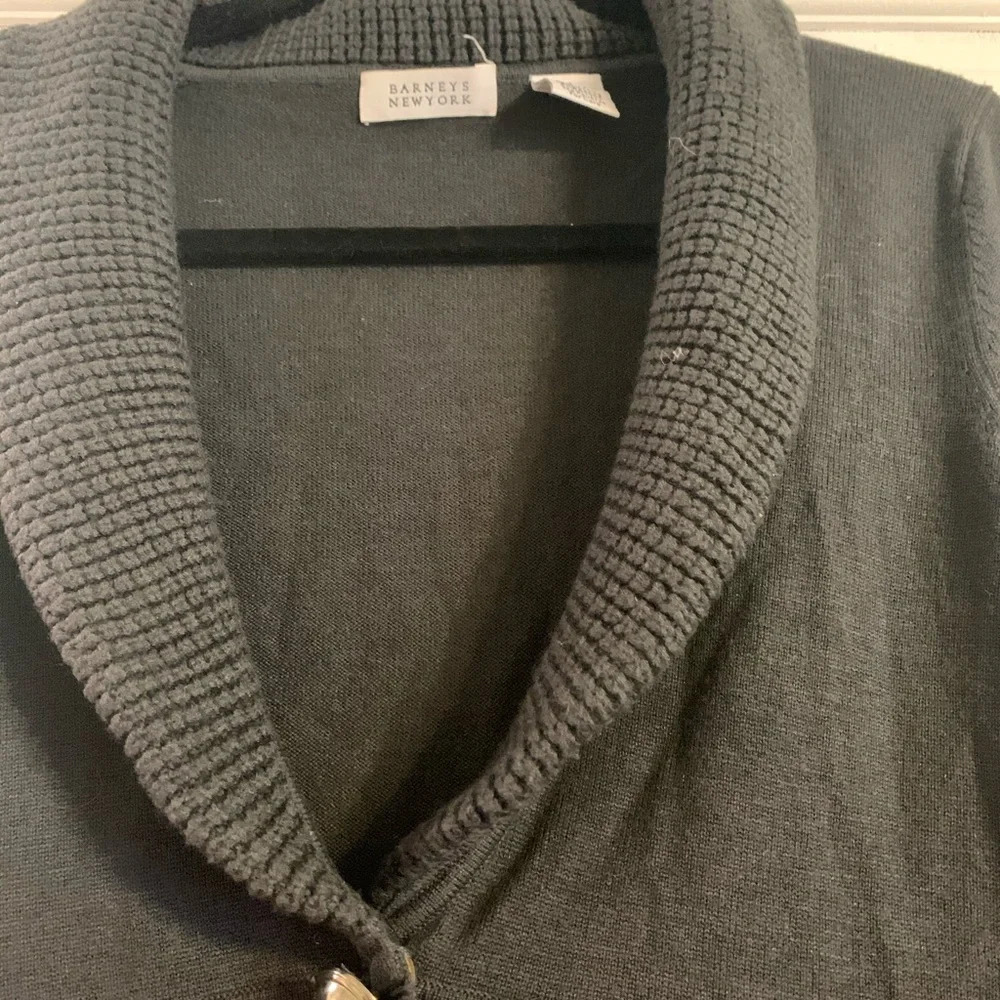 Barney’s New York Sweater - Picture 4 of 5